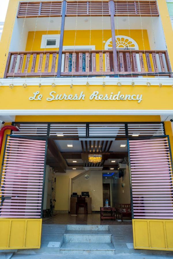 Le Suresh Guest House ポンディシェリ エクステリア 写真