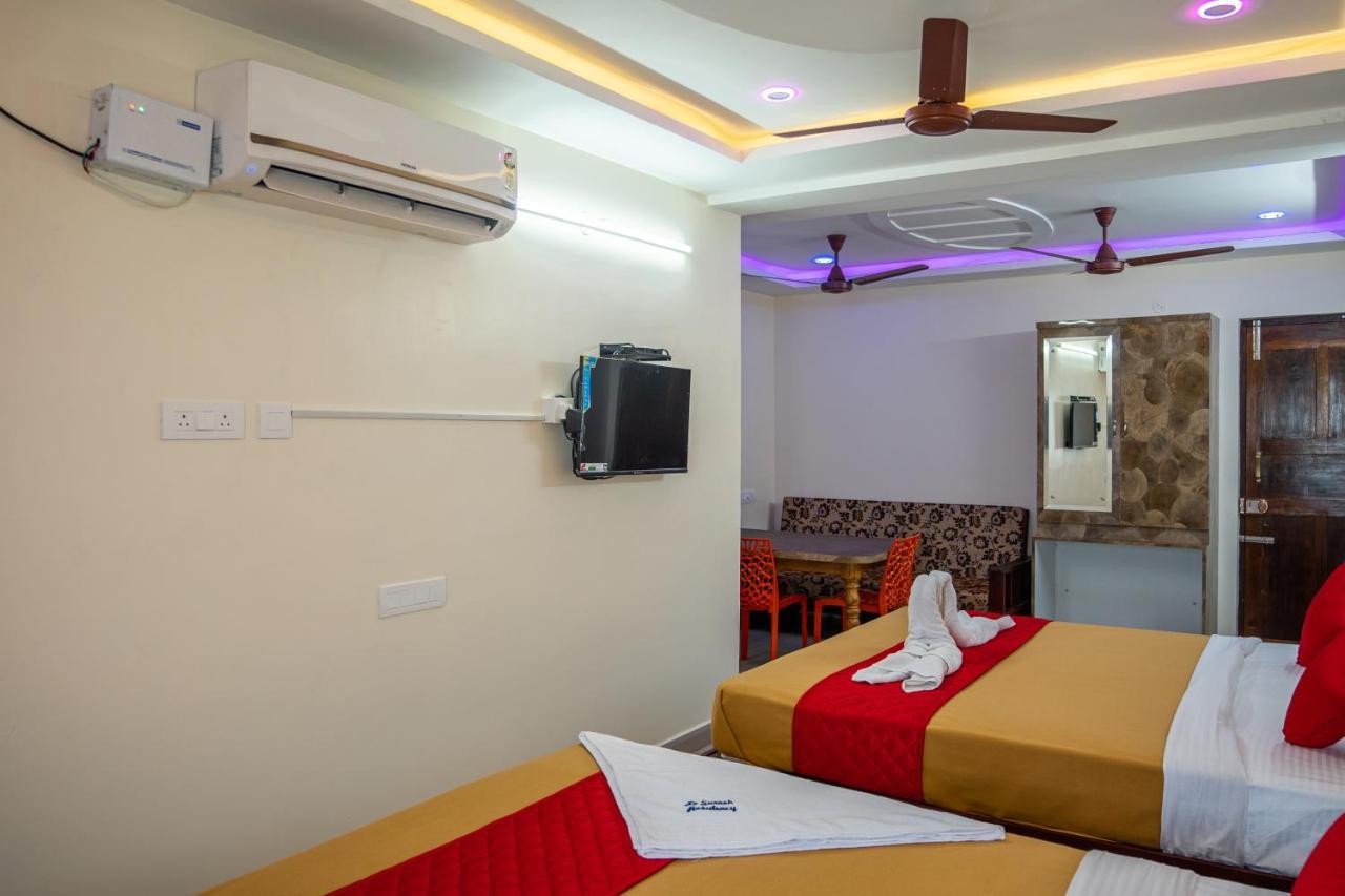 Le Suresh Guest House ポンディシェリ エクステリア 写真